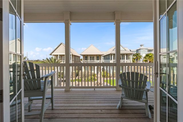 102 Agave, Port Aransas, TX 78373