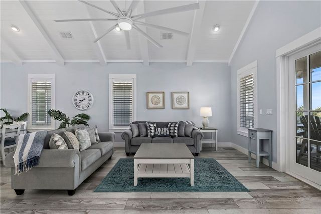 102 Agave, Port Aransas, TX 78373