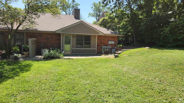 1109 Country Club Lane, Junction City, KS 66441