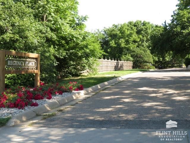 1109 Country Club Lane, Junction City, KS 66441