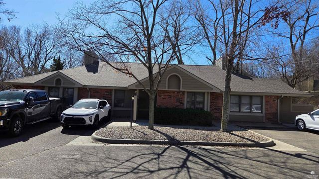 1109 Country Club Lane, Junction City, KS 66441