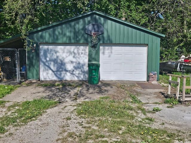 2690 NE 44th Avenue, Des Moines, IA 50317