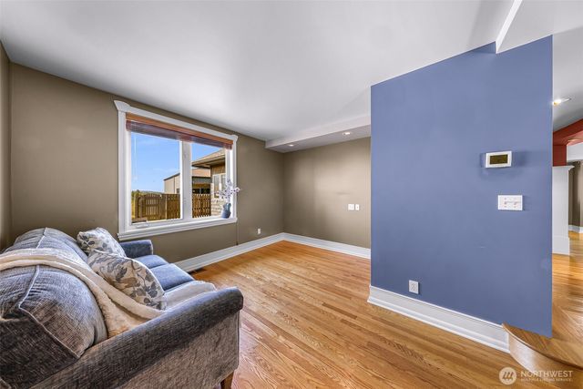 5836 Chuckanut Drive, Bow, WA 98232