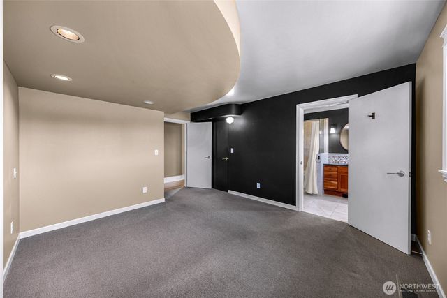 5836 Chuckanut Drive, Bow, WA 98232