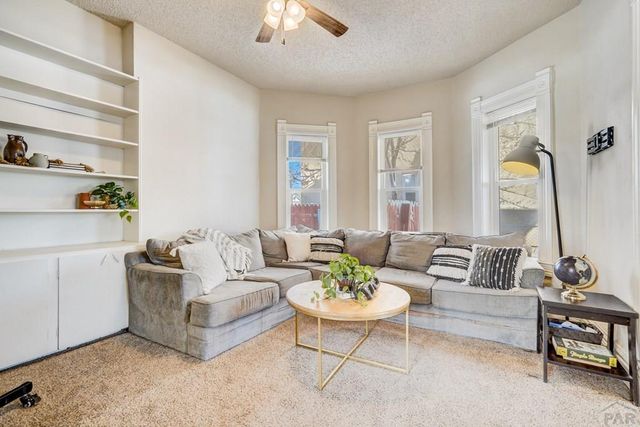 1031 Lake Ave, Pueblo, CO 81004