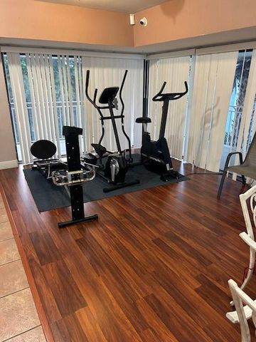 405 S Pine Island Road 412D, Plantation, FL 33324