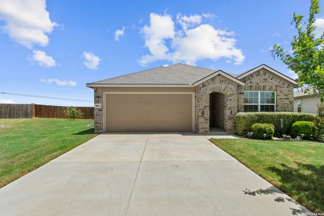 4003 FORT PALMER BLVD, St Hedwig, TX 78152