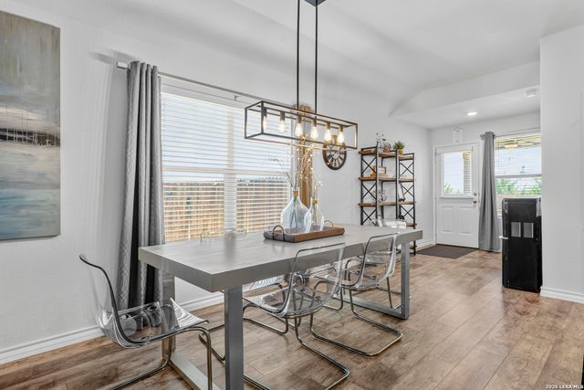 4003 FORT PALMER BLVD, St Hedwig, TX 78152