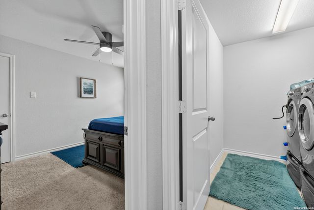 4003 FORT PALMER BLVD, St Hedwig, TX 78152