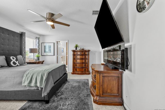4003 FORT PALMER BLVD, St Hedwig, TX 78152