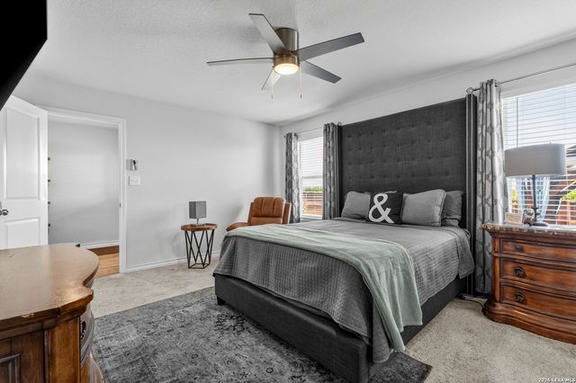 4003 FORT PALMER BLVD, St Hedwig, TX 78152