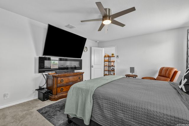 4003 FORT PALMER BLVD, St Hedwig, TX 78152