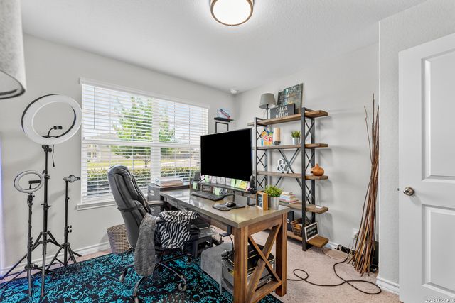 4003 FORT PALMER BLVD, St Hedwig, TX 78152