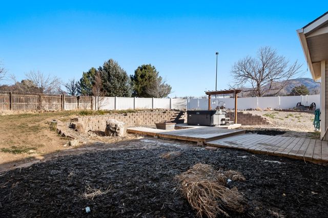 42 Eagle Court, Parachute, CO 81635