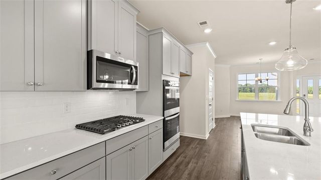 335 Staffin Drive, Senoia, GA 30276