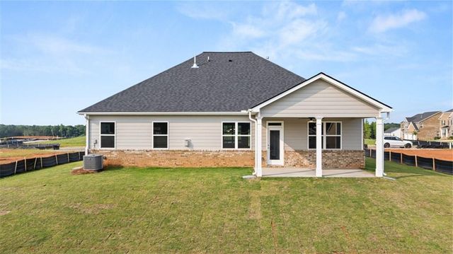 335 Staffin Drive, Senoia, GA 30276