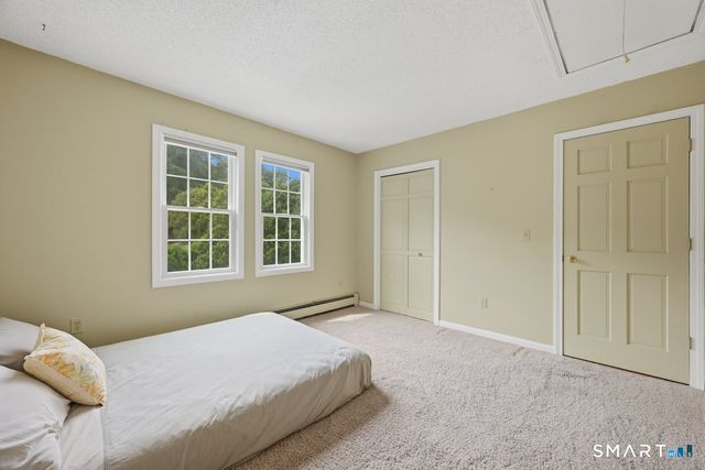 7 Goundry Drive, Waterford, CT 06385