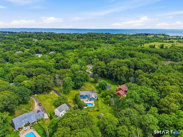7 Goundry Drive, Waterford, CT 06385