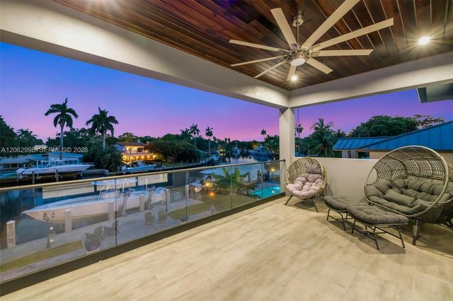 1004 SW 5th Place, Fort Lauderdale, FL 33312