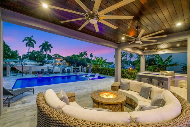 1004 SW 5th Place, Fort Lauderdale, FL 33312