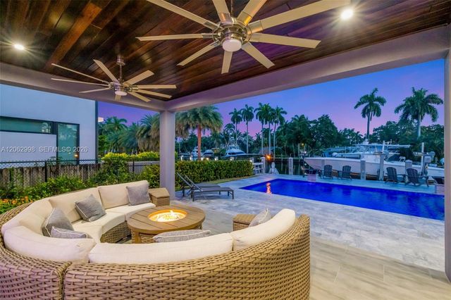 1004 SW 5th Place, Fort Lauderdale, FL 33312
