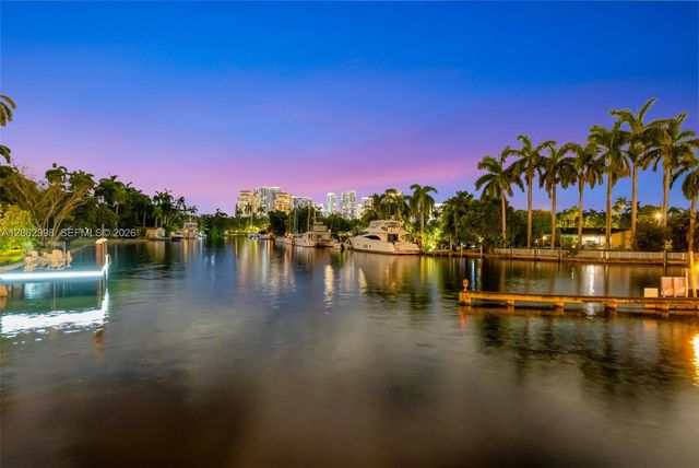 1004 SW 5th Place, Fort Lauderdale, FL 33312