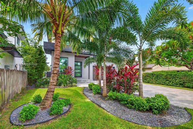 1004 SW 5th Place, Fort Lauderdale, FL 33312