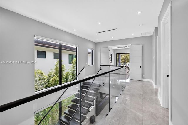 1004 SW 5th Place, Fort Lauderdale, FL 33312
