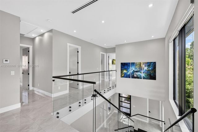 1004 SW 5th Place, Fort Lauderdale, FL 33312