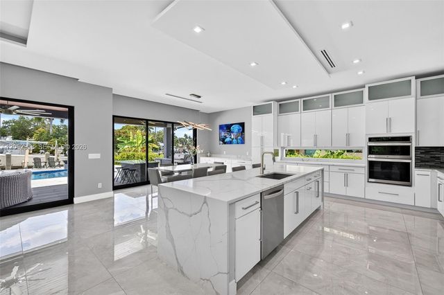 1004 SW 5th Place, Fort Lauderdale, FL 33312