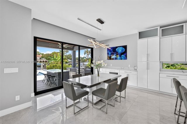 1004 SW 5th Place, Fort Lauderdale, FL 33312