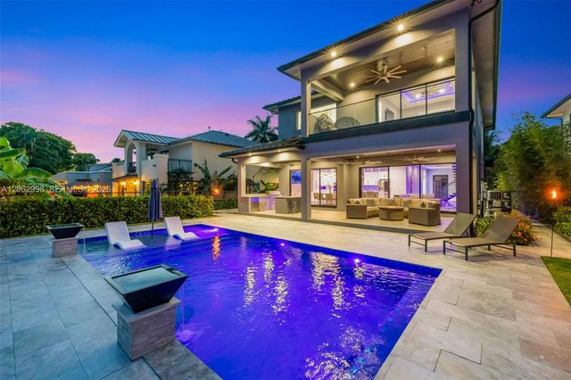 1004 SW 5th Place, Fort Lauderdale, FL 33312