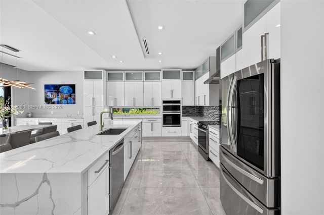 1004 SW 5th Place, Fort Lauderdale, FL 33312