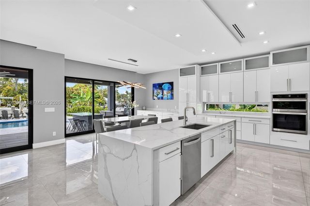 1004 SW 5th Place, Fort Lauderdale, FL 33312