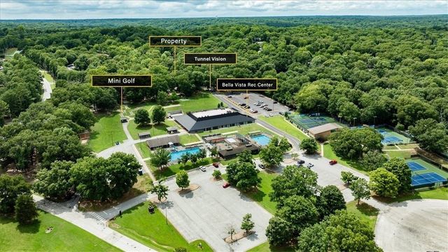 3 Lance Lane, Bella Vista, AR 72715