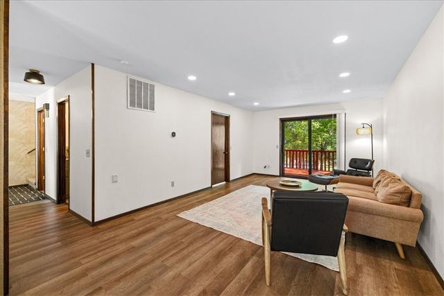 3 Lance Lane, Bella Vista, AR 72715