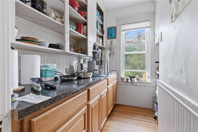 72 Academy Avenue, Providence, RI 02908