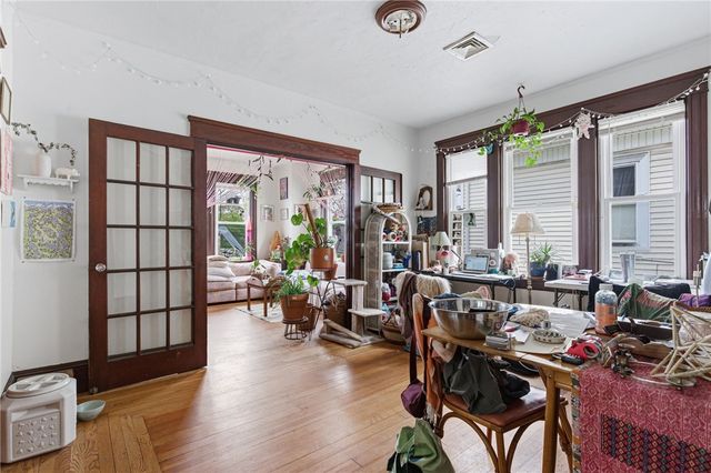 72 Academy Avenue, Providence, RI 02908