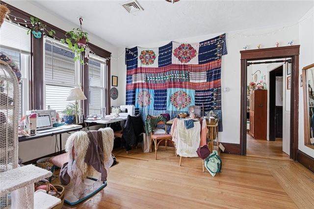 72 Academy Avenue, Providence, RI 02908