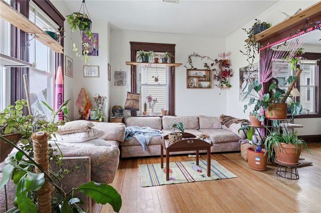 72 Academy Avenue, Providence, RI 02908