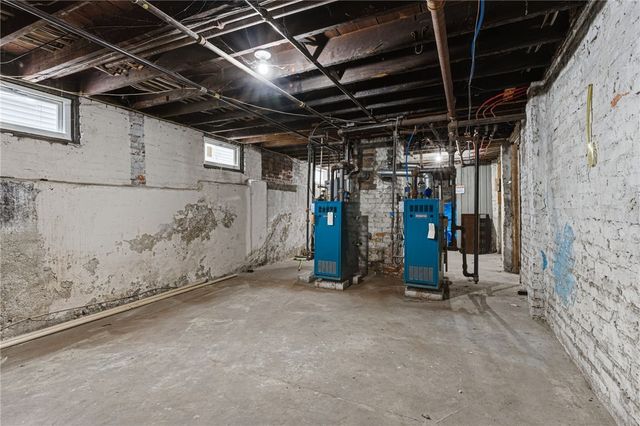 72 Academy Avenue, Providence, RI 02908