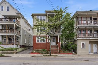 72 Academy Avenue, Providence, RI 02908