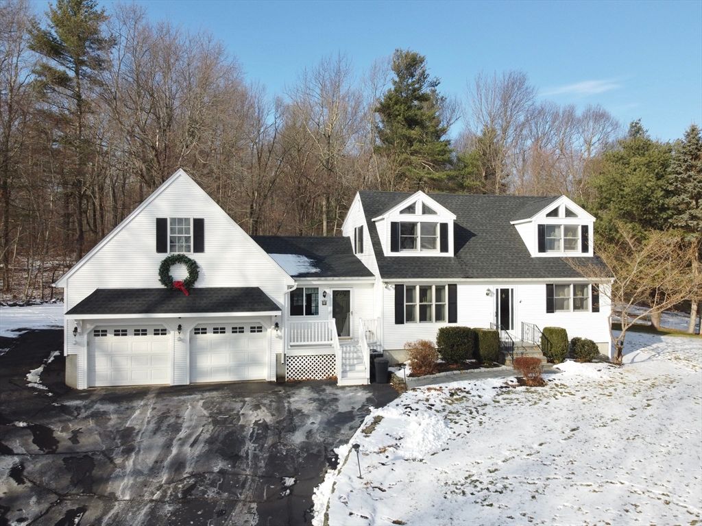 10 Old Stafford Tpke, Leicester, MA 01542
