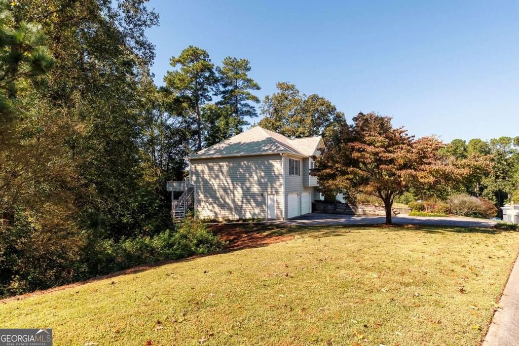 1034 Queensbury Run, Acworth, GA 30102 — photo 5