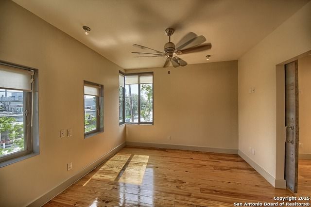 302 E Josephine St Ste 1201, San Antonio, TX 78215