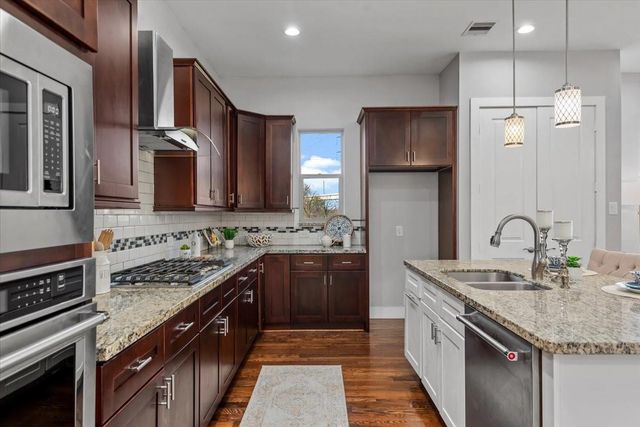 1005 Bingham Street 5, Houston, TX 77007