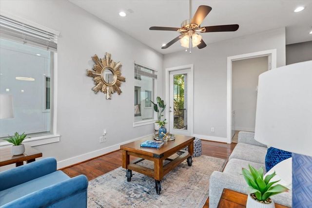 1005 Bingham Street 5, Houston, TX 77007