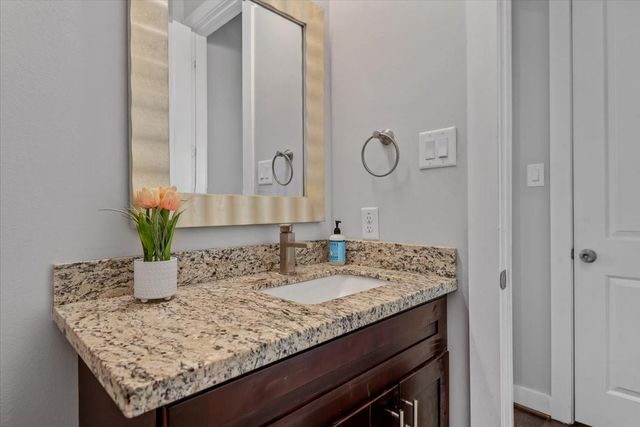 1005 Bingham Street 5, Houston, TX 77007