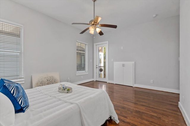 1005 Bingham Street 5, Houston, TX 77007