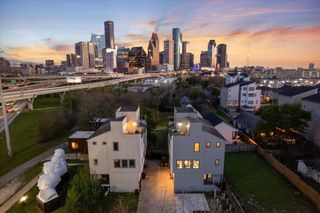 1005 Bingham Street 5, Houston, TX 77007